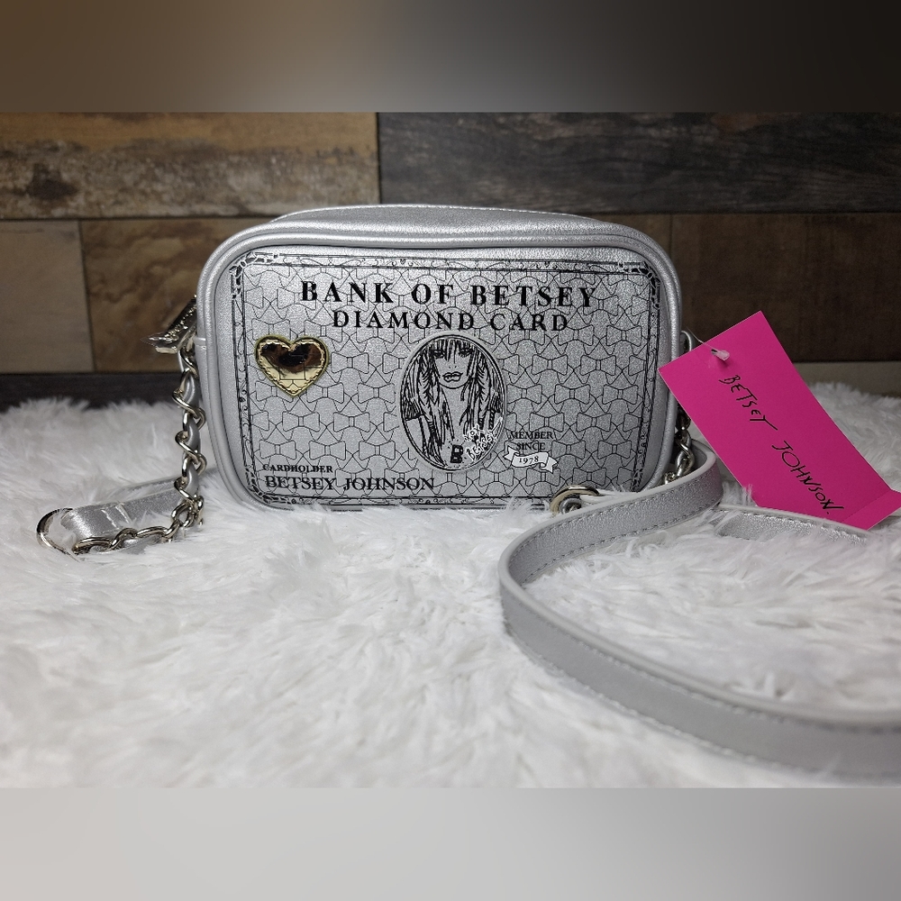 Betsey Johnson - Bank of Betsey Platinum Diamond Card - East /West Crossbody NWT